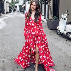 NWOT Margo Poppy Long Sleeve Maxi Dress